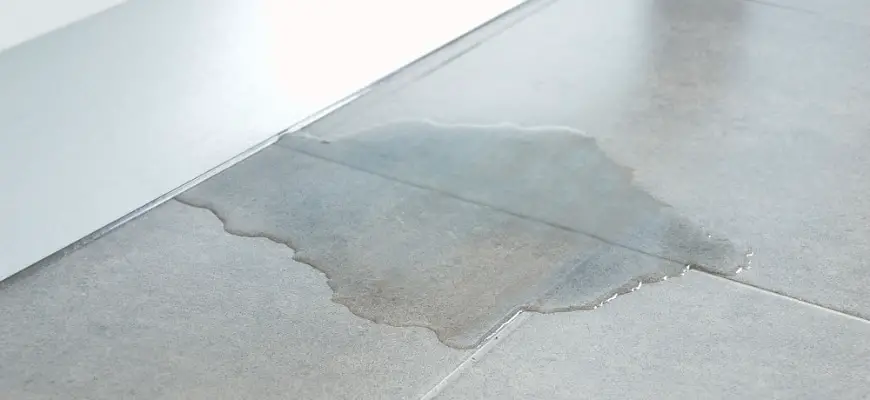 Leaked water on the floor